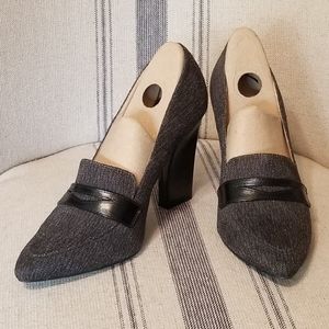 Nine West tweed pumps